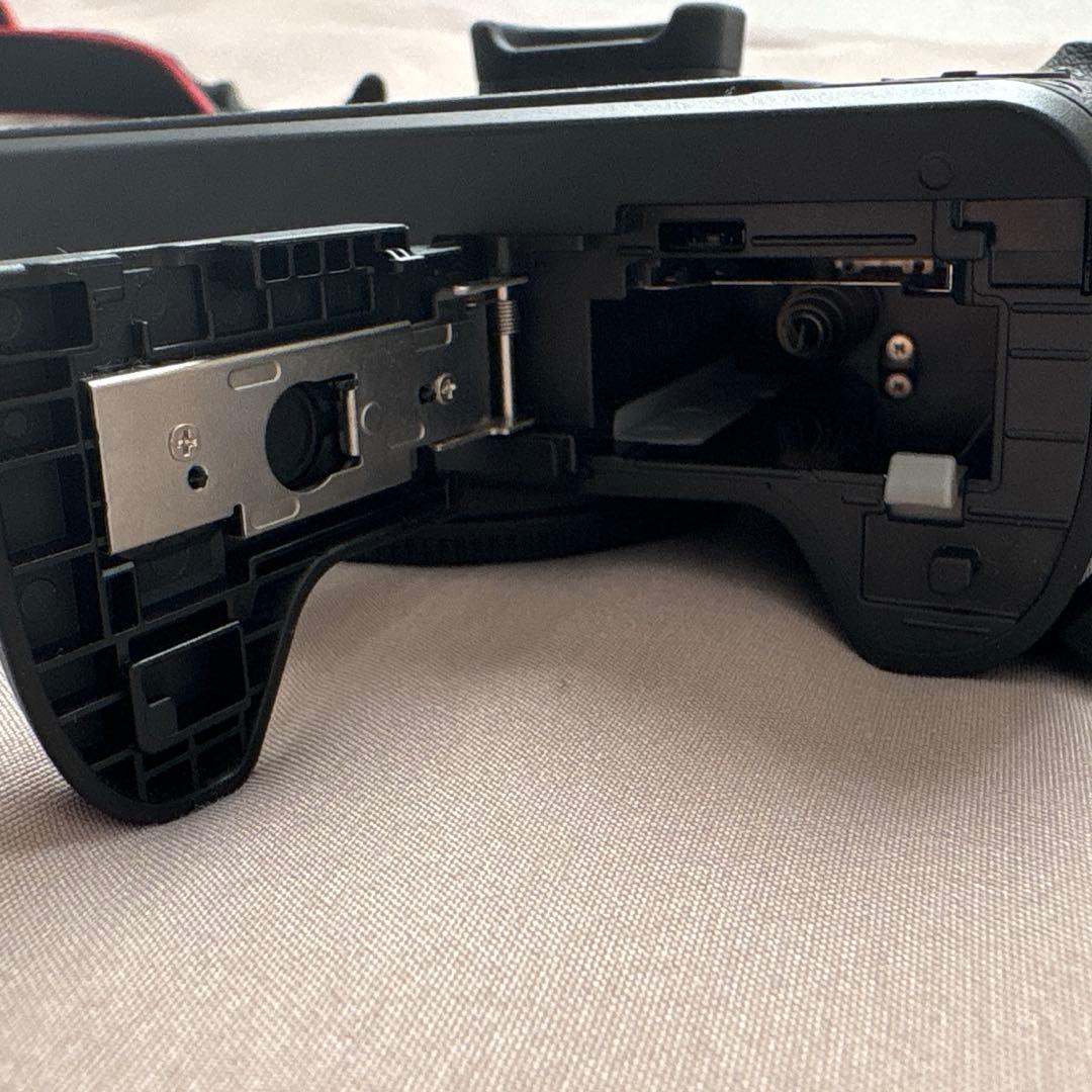 Canon ミラーレス一眼カメラ　EOS Kiss M ダブルレンズキット