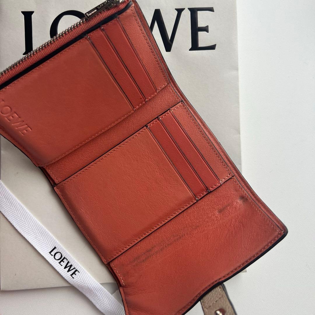 21 美品 LOEWE ロエベ 3つ折り財布