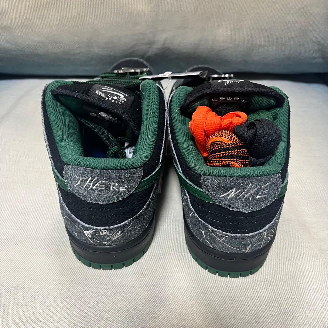 のぞみ　NIKE SB ダンク LOW×There Skateboards