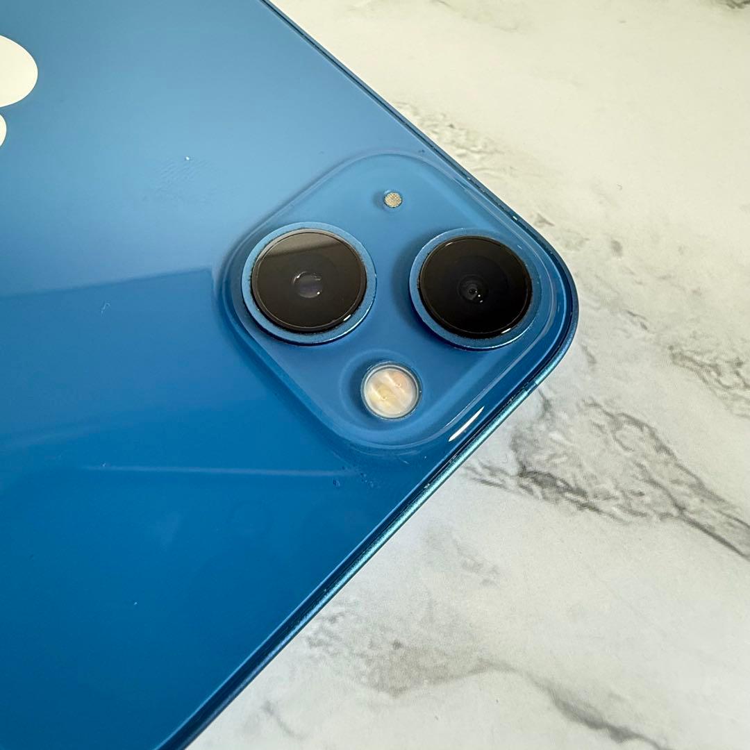 ★極美品　iPhone 13 256GB SIMフリー 新品バッテリー100%