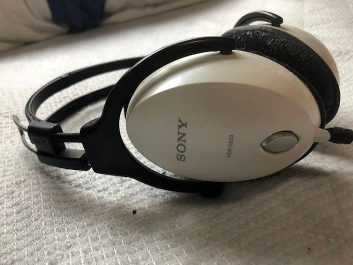 ソニー タマゴ型 ヘッドホン