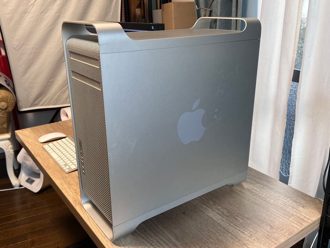 MacPro カスタム メモリ64G GTX680 SSD 1Tx2 USB3