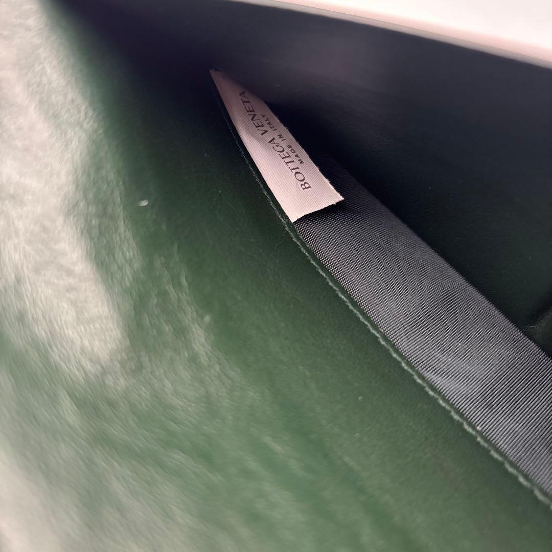 ◆正規品◆現行ボッティガヴェネタイントレチャート 長財布ダークグリーン