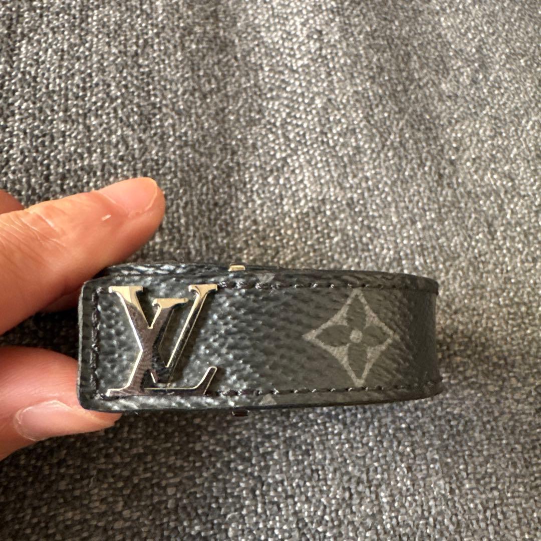 Louis Vuitton ヴィトンレザーブレスレット