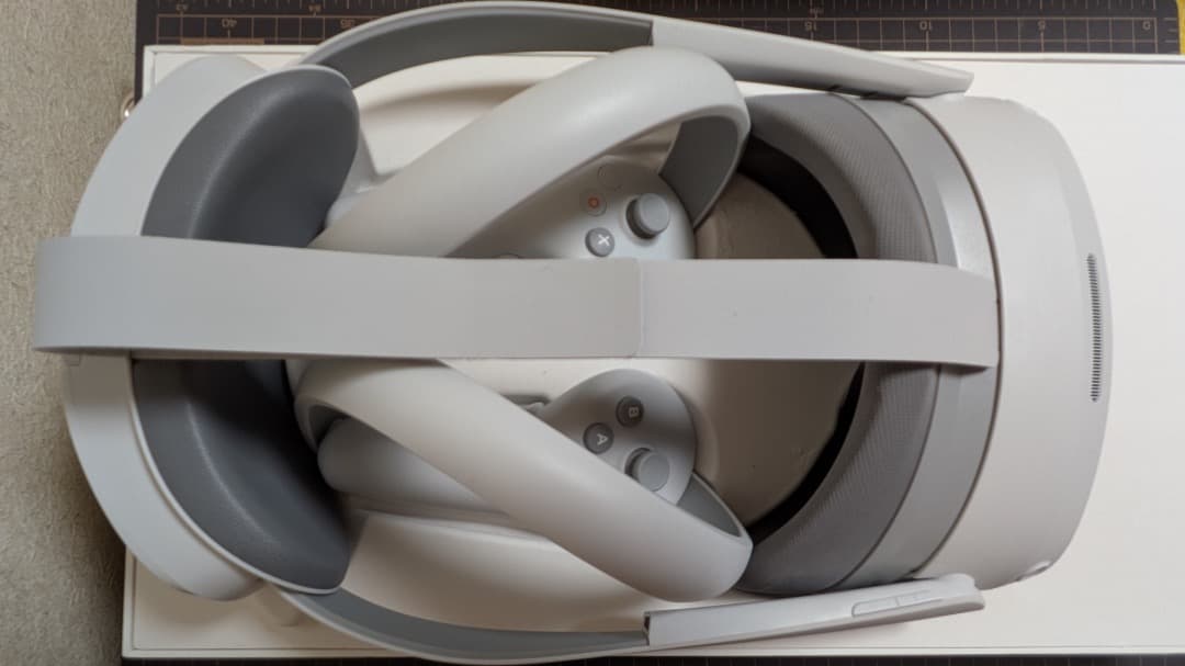 【ほぼ未使用美品】PICO4　128GB　本体とコントローラー2個