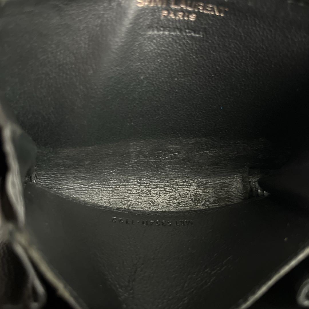 イヴサンローラン　ケース　ラウンドファスナー　YSLロゴ　小銭入れ　レザー