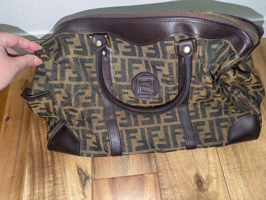 フェンディ FENDI ズッカ柄 ハンドバッグ ブラウン系 トートバッグ