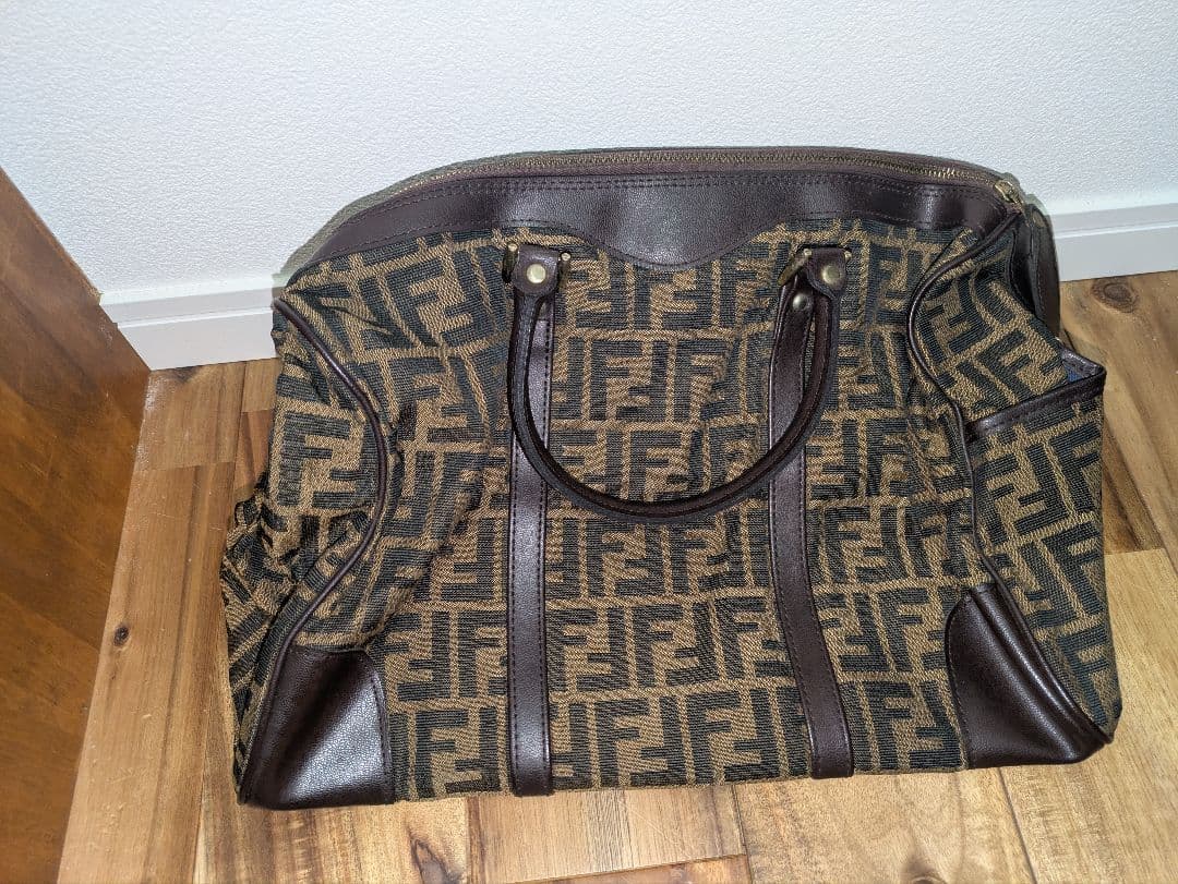 フェンディ FENDI ズッカ柄 ハンドバッグ ブラウン系 トートバッグ