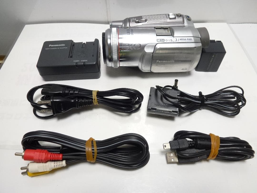 希少　動作品　Mini DV　パナソニックビデオカメラ　NV-GS250　大人気