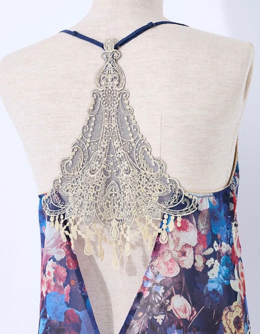 サルート90店舗限定　完売品　KOカラー　スリップ　Mサイズ