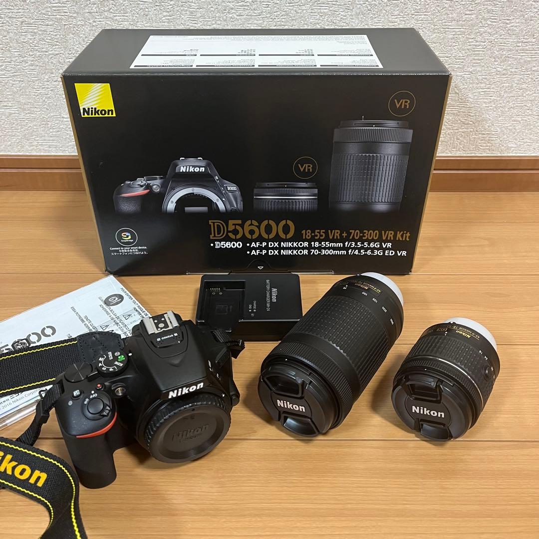 Nikon D5600 ダブルズームキット デジタル一眼レフカメラ
