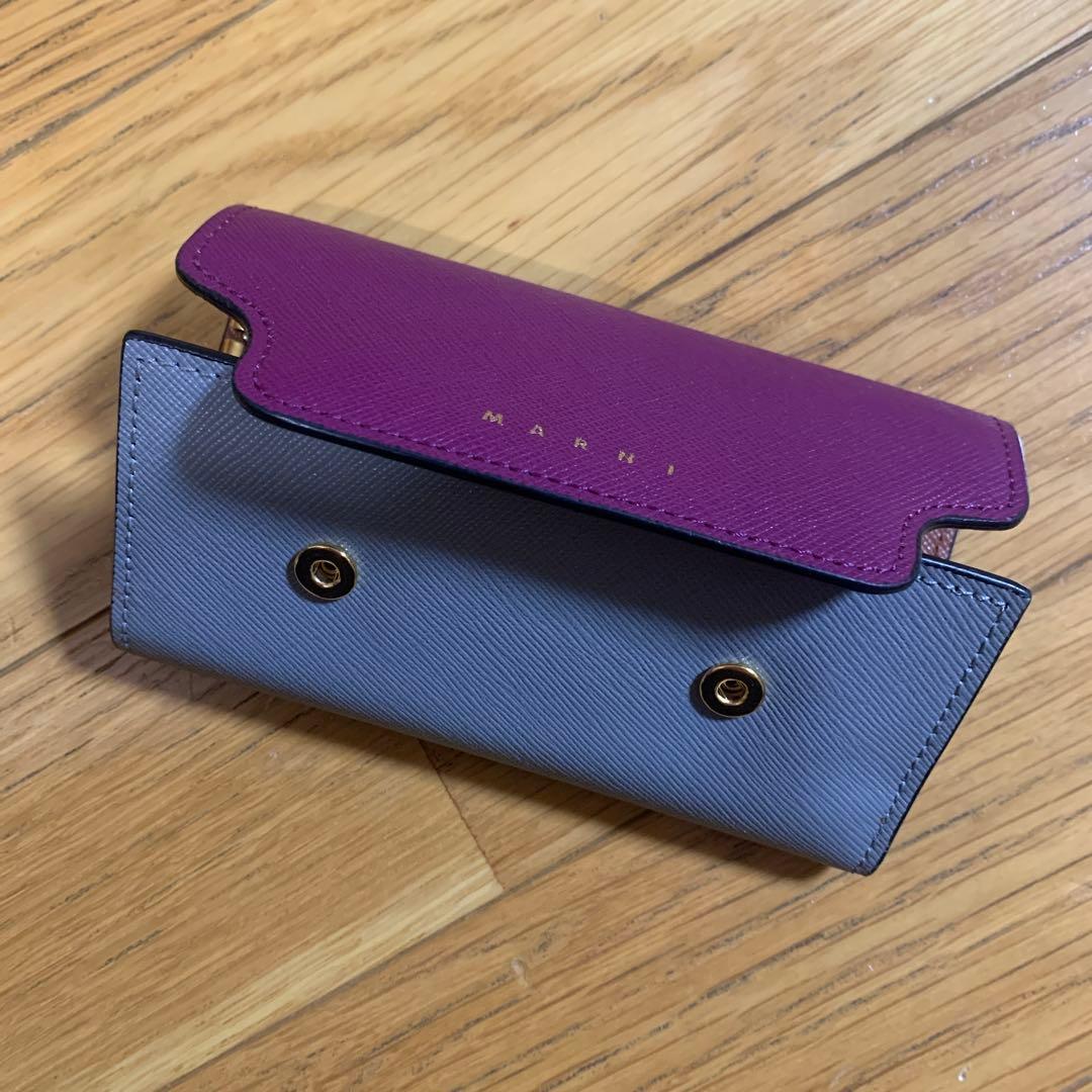 MARNIバイカラーキーケース　紫×グレー
