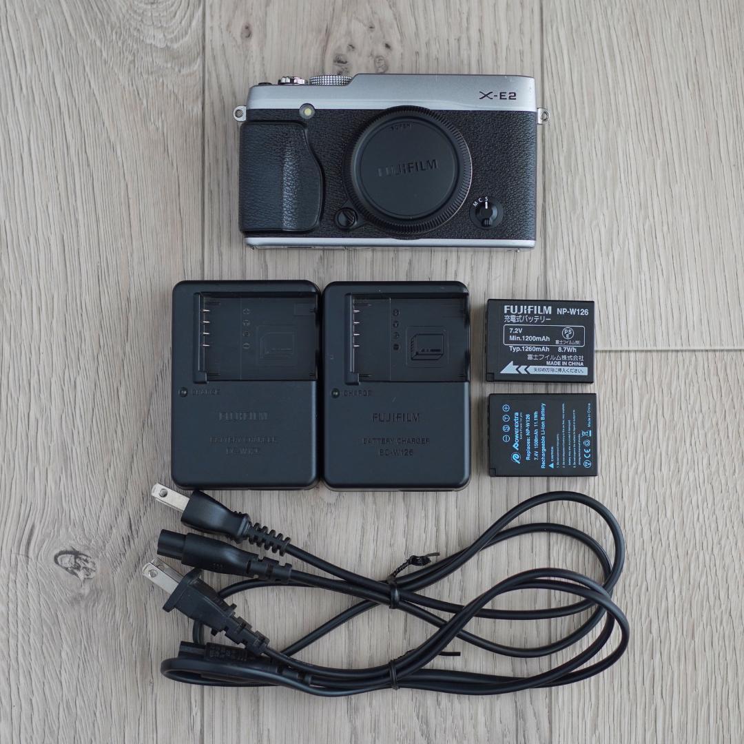 FUJIFILM X-E2 ボディ シルバー ミラーレスカメラ 富士フイルム