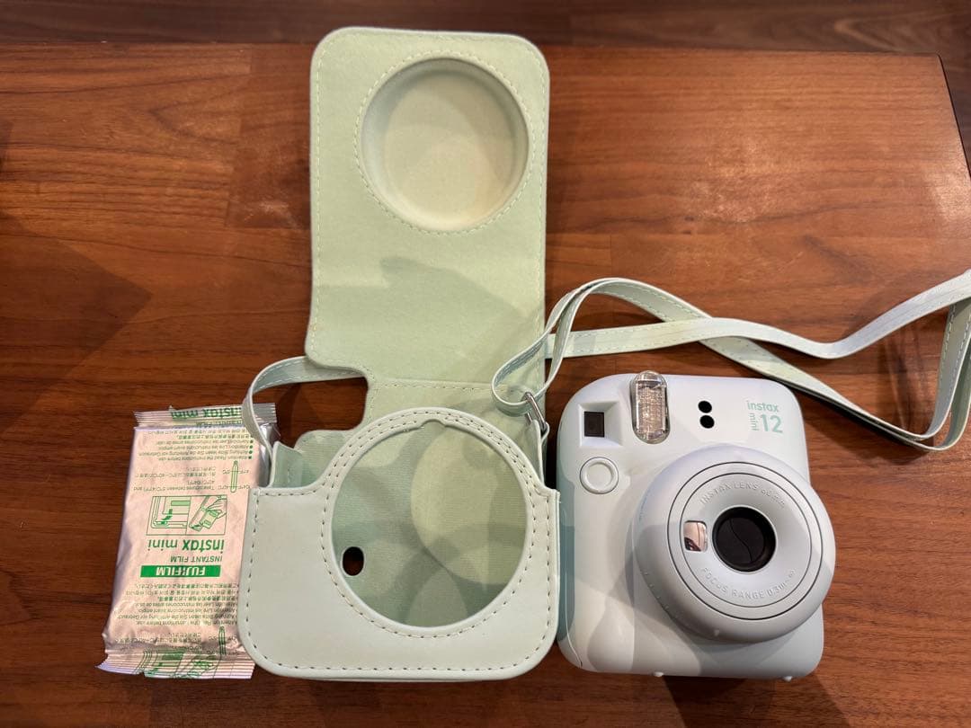 instax mini 12 フィルムカメラ ミントグリーン
