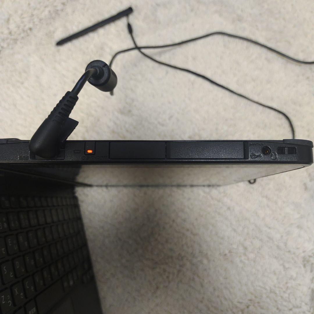 中古品 FUJITSU ARROWS Tab Q507/PE CPU