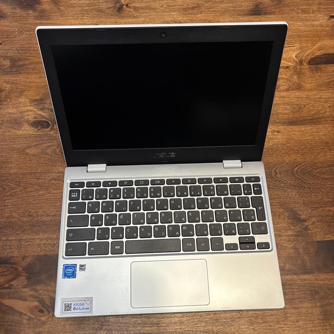 ASUS Chromebook シルバー Intel搭載