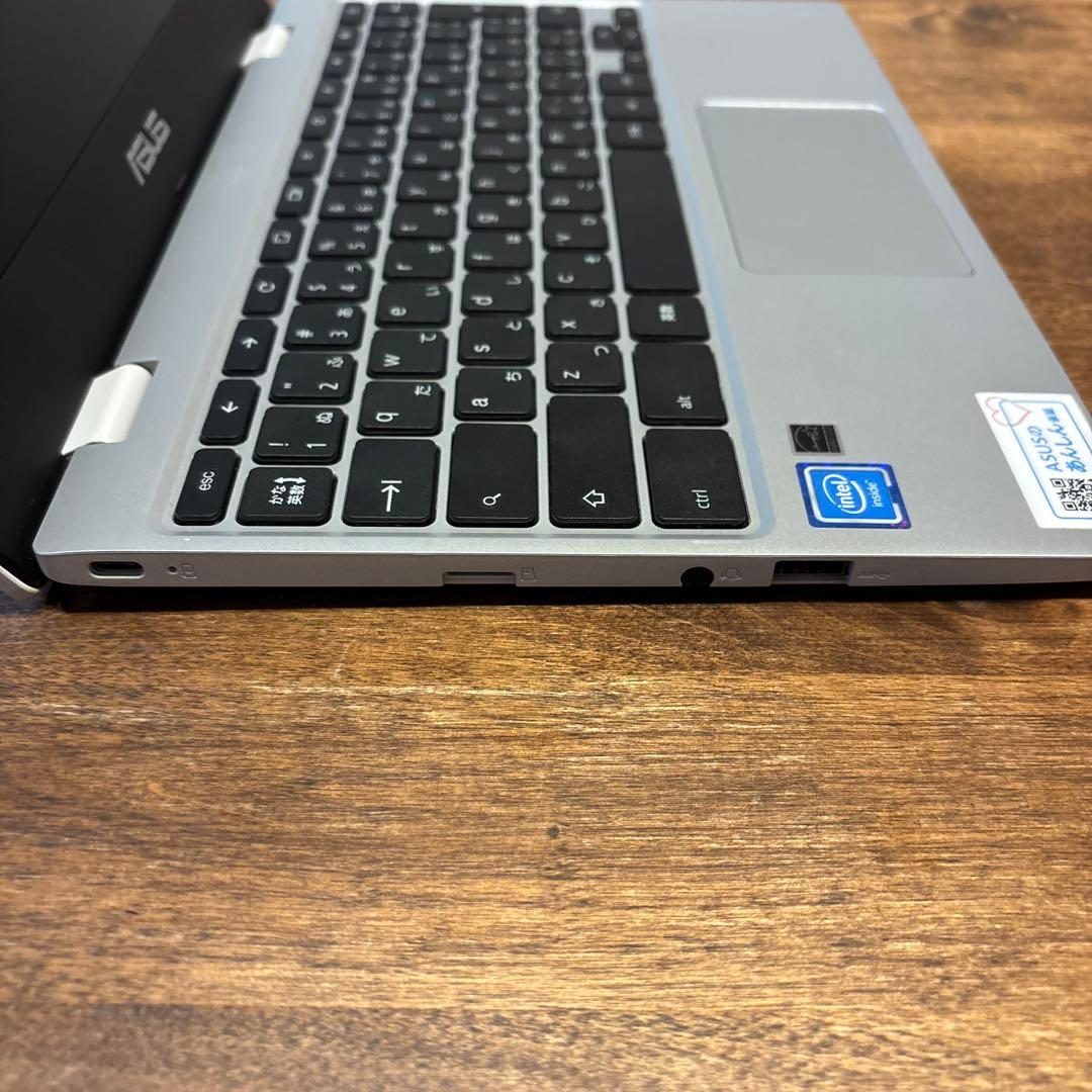 ASUS Chromebook シルバー Intel搭載