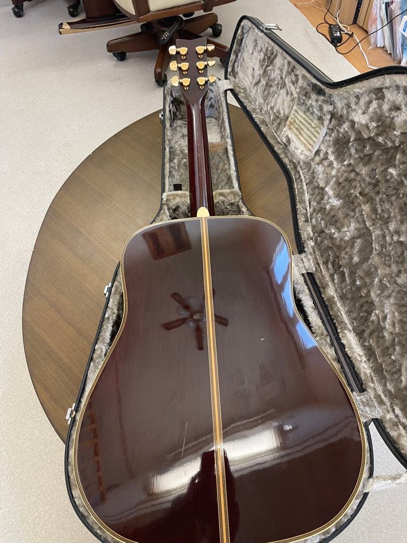 t*i様 YAMAHAギター L−8 後期 ピックアップ・Ｈケース付ワンオ