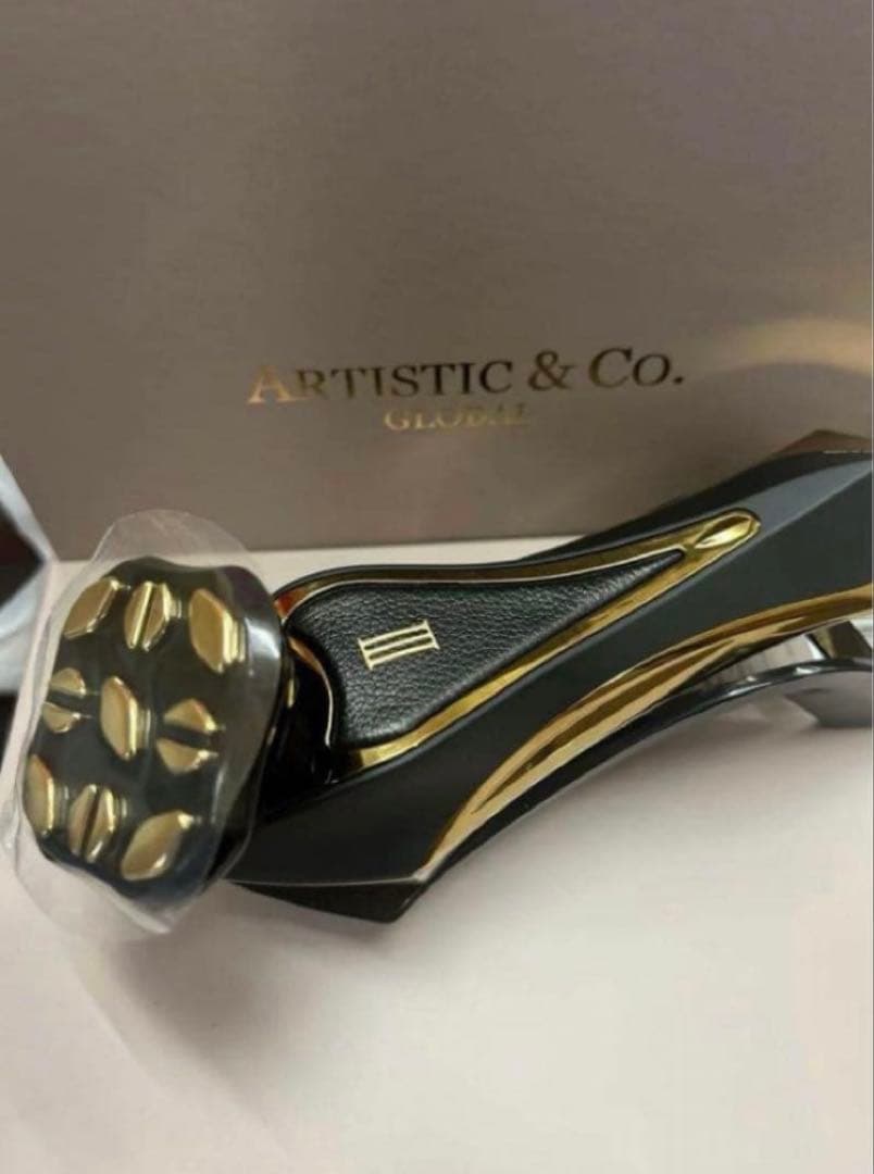 【新品未開封】 高級美顔器ゼウスⅢ ZeusⅢ 正規品