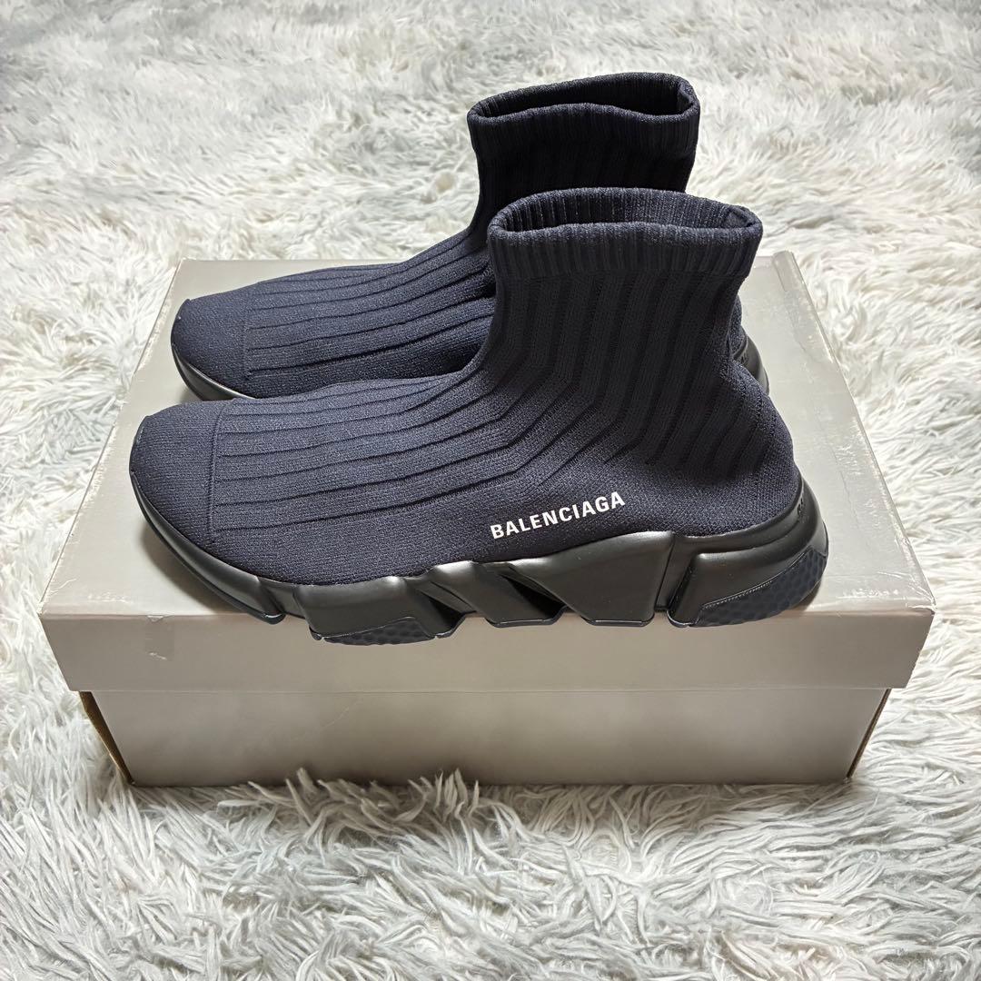 【ほぼ未使用】BALENCIAGAスピードトレーナー〈参考価格117,000円〉