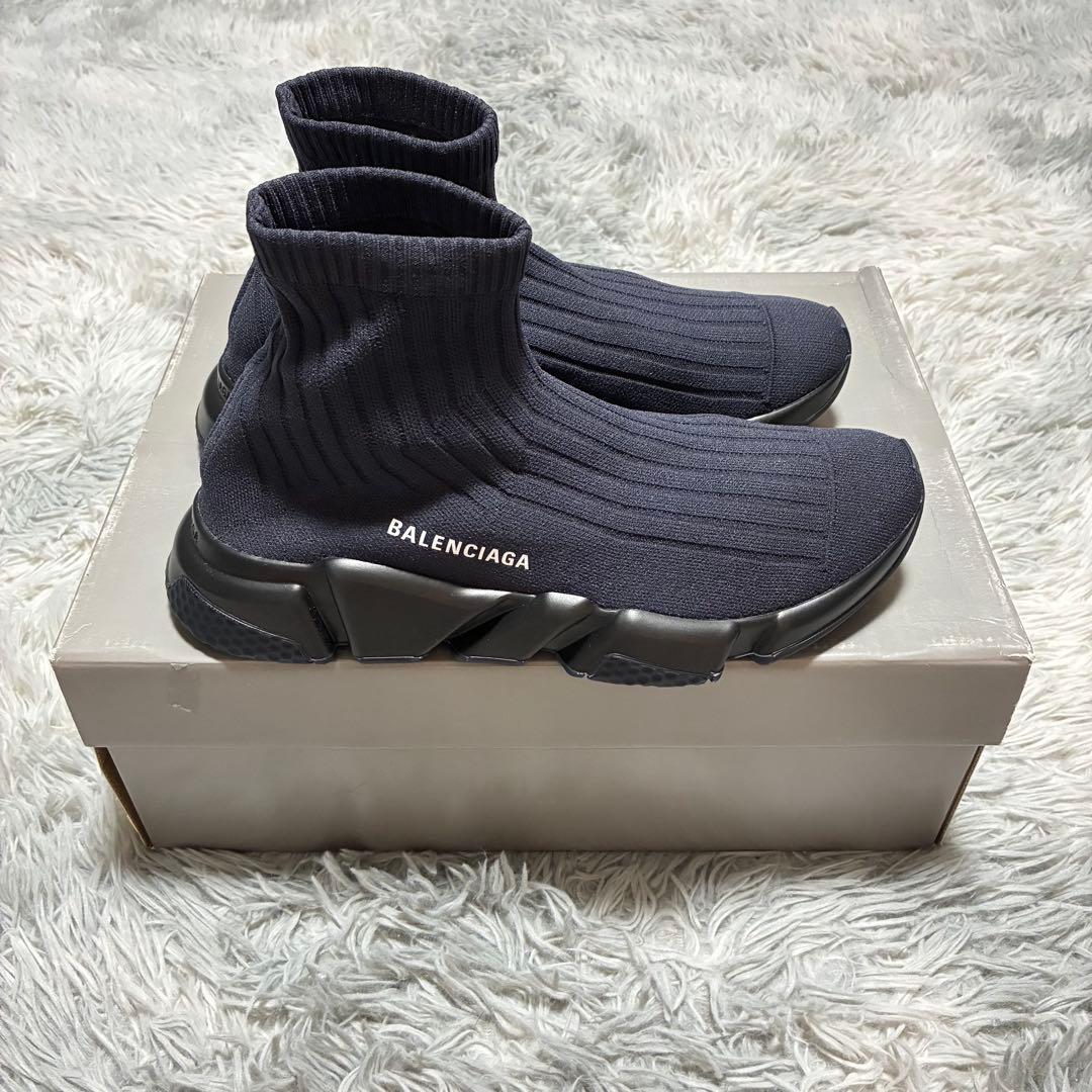 【ほぼ未使用】BALENCIAGAスピードトレーナー〈参考価格117,000円〉