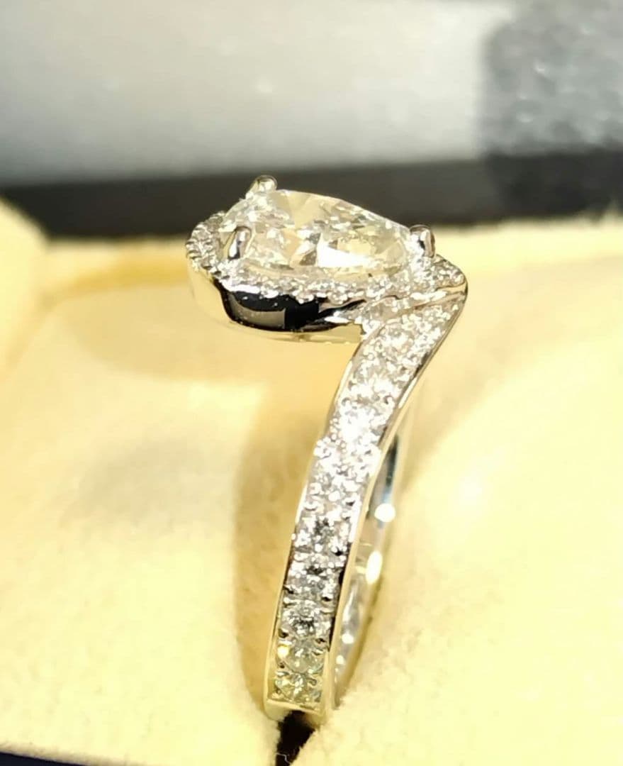 しのPT 950ダイヤモンドリング