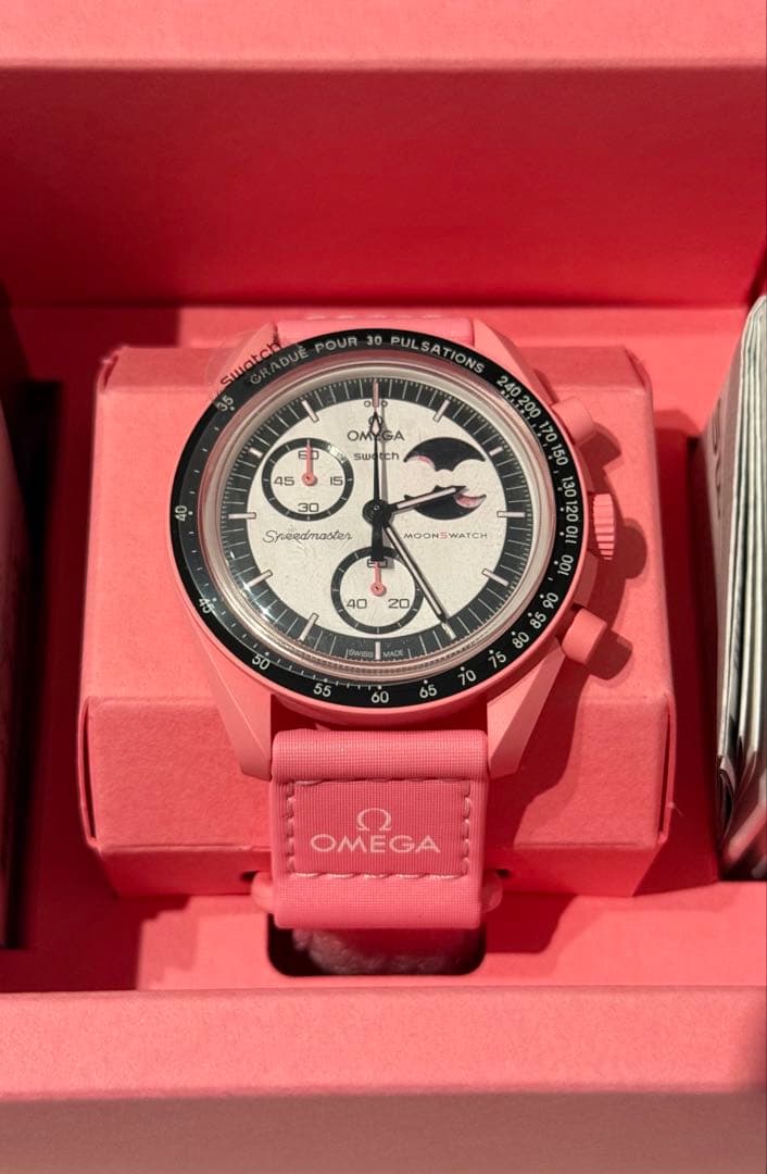 時計 SWATCH OMEGA BIOCERAMIC MOONPHASE PINK