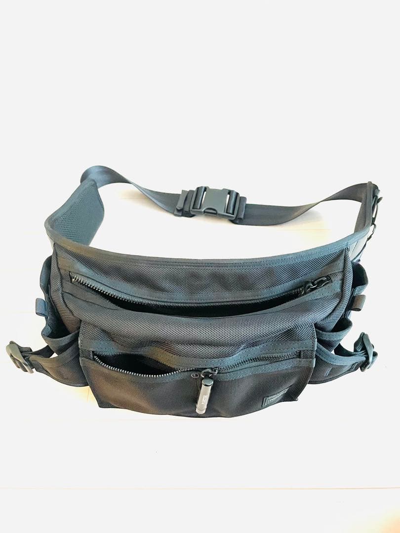 新年値下用‼︎美品PORTER ボディバッグ ブラック