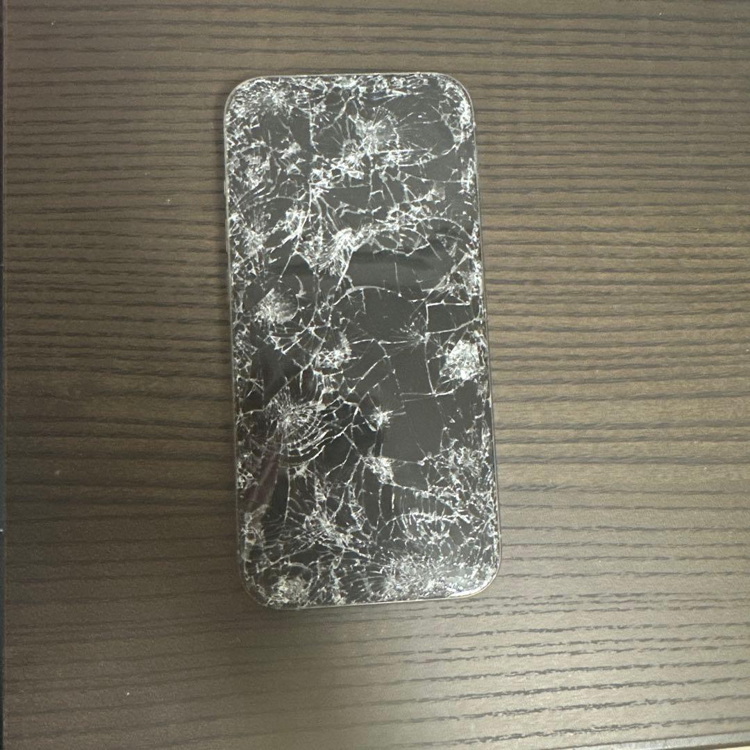 スマートフォン本体 iPhone15 pro 256gb