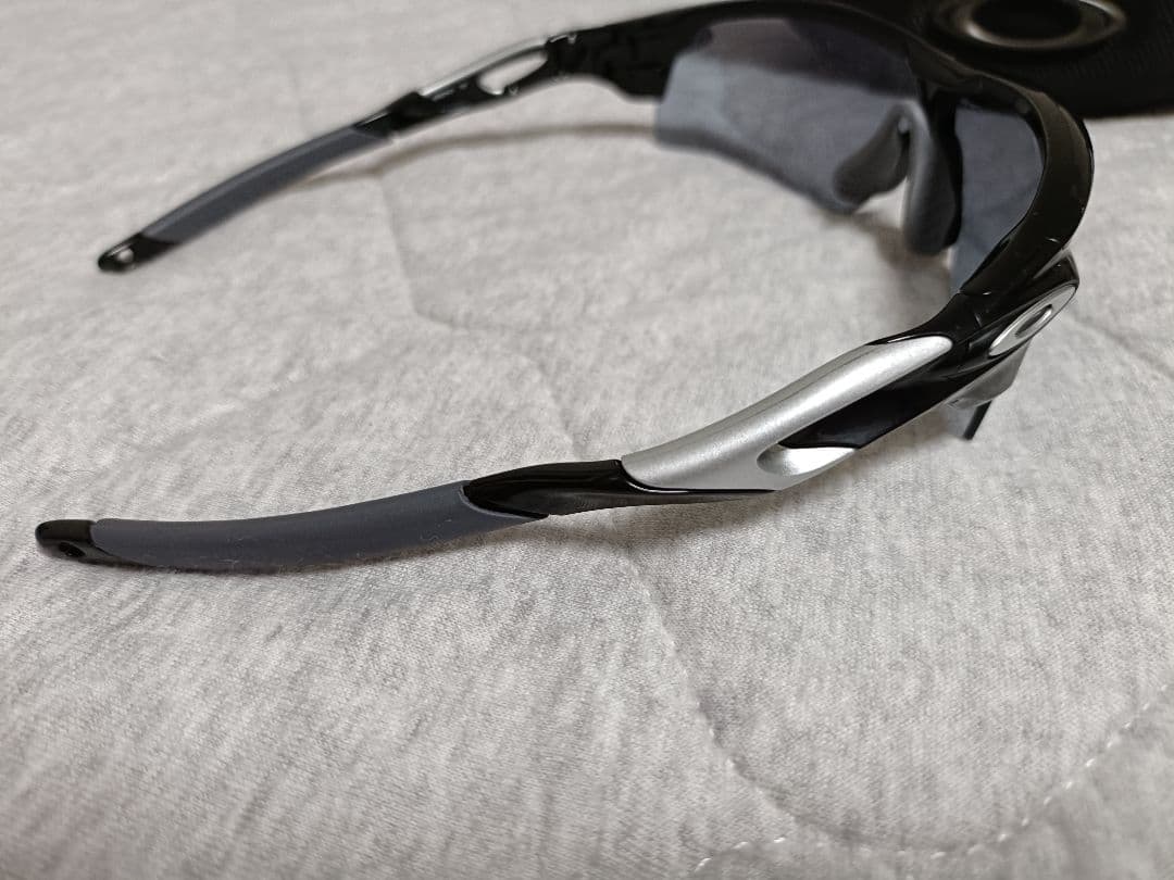 オークリー★サングラス新品イヤーソック ＆クリアレンズ付 レーダーロックパス