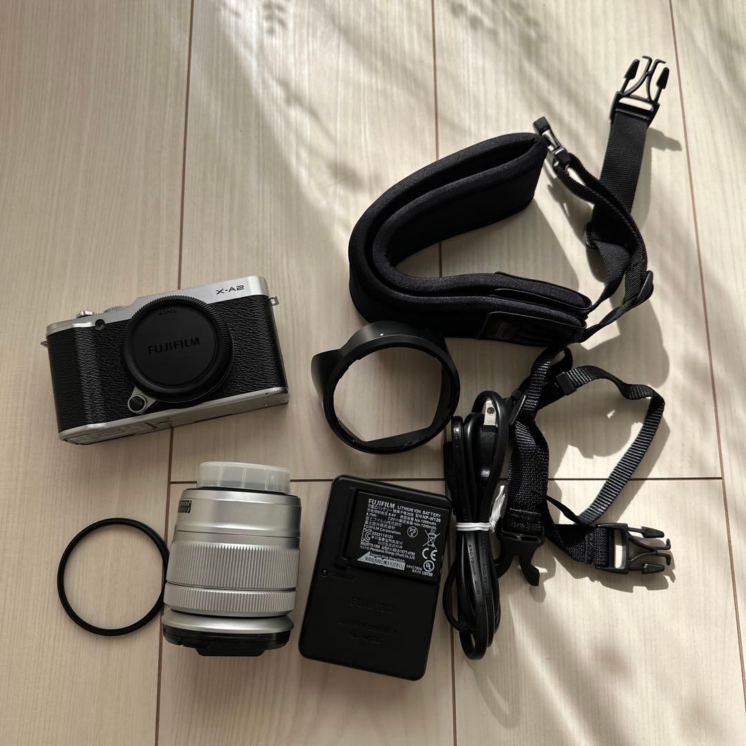 Fujifilm X-A2ミラーレス一眼 カメラ
