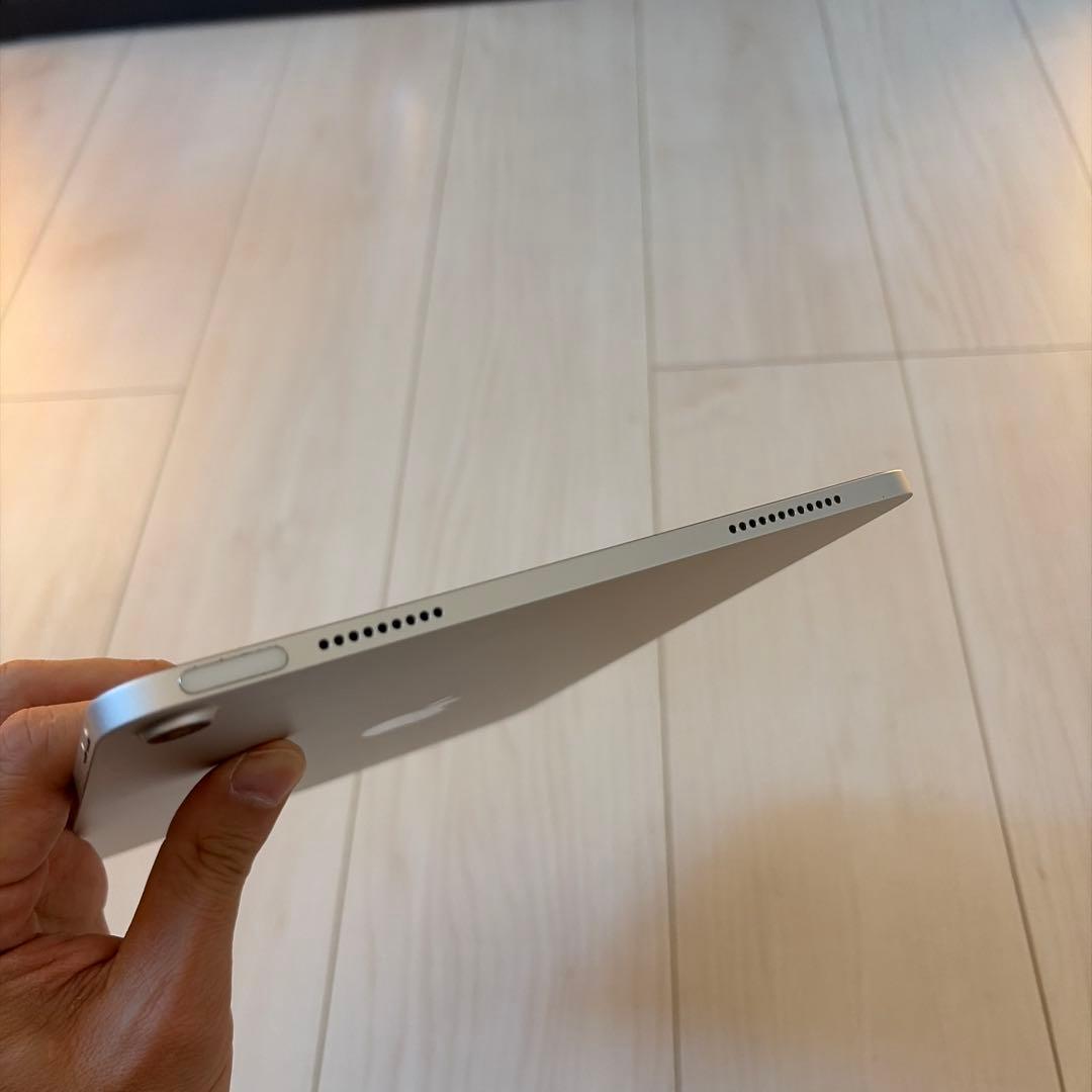 【ジャンク】iPad Air 第６世代 M2 128GB スターライト