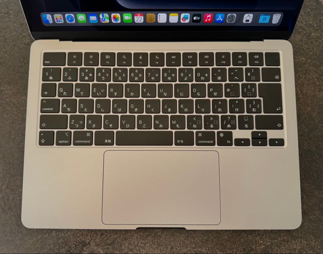 M2 MAC BOOK AIR 8GB/256GB スペースグレイ