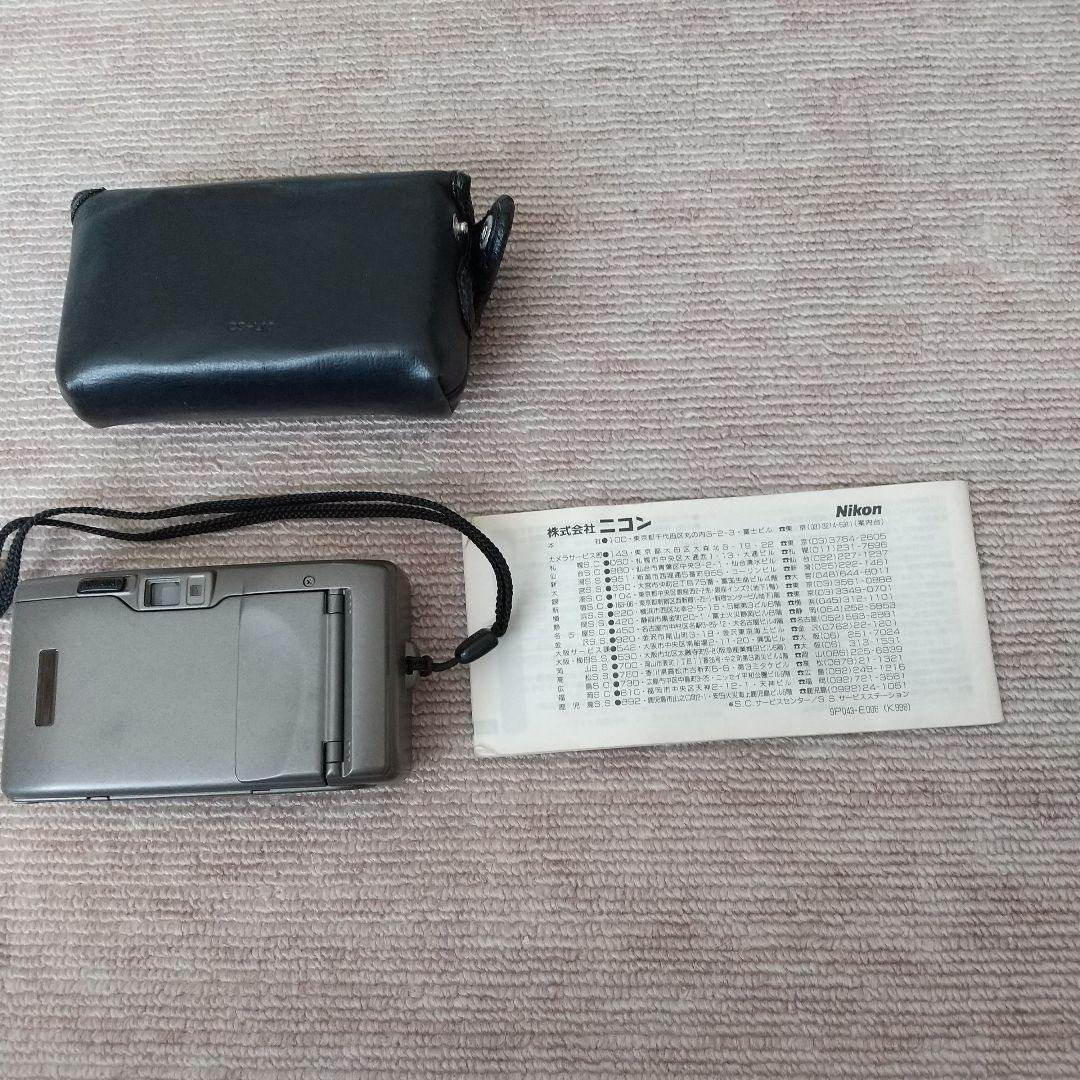 Nikonミニ AF600 QD (フィルムカメラ)