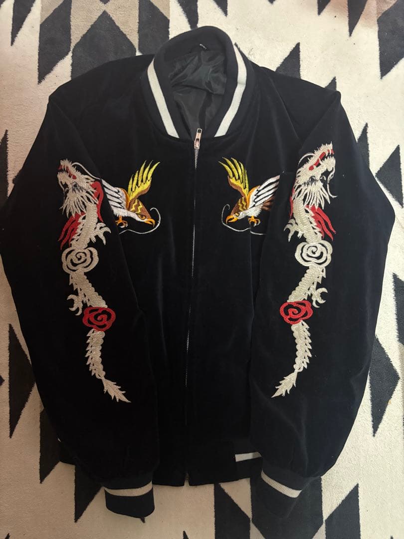 最終never knowsヴィンテージ　スカジャン M〜L相当　韓国製