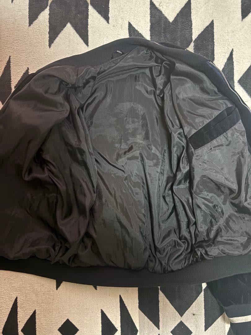 最終never knowsヴィンテージ　スカジャン M〜L相当　韓国製