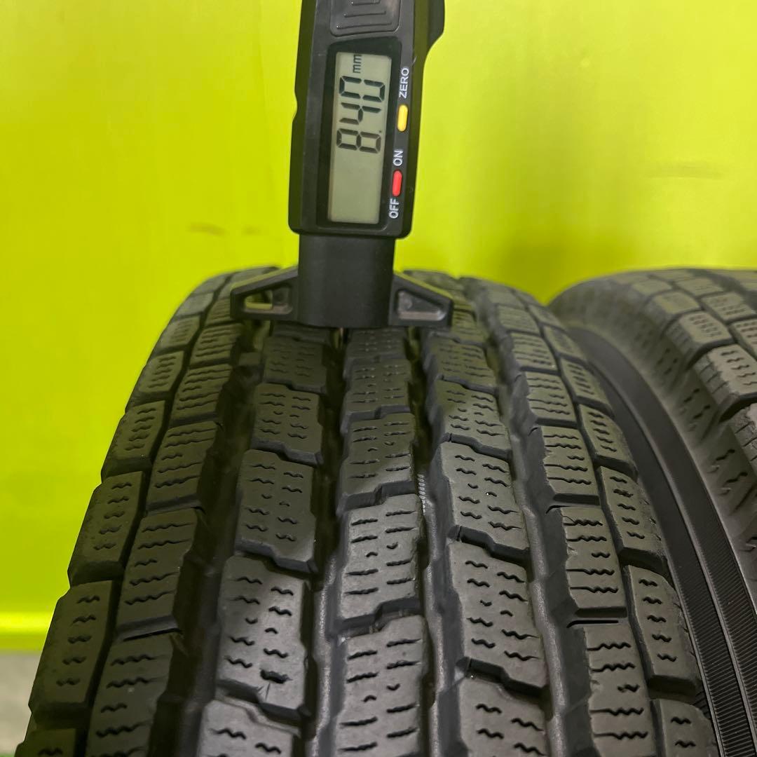 ダイハツ純正バリ山スタッドレスセット2本分 1687-① 送料込み