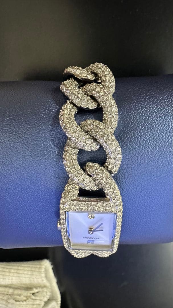 【美品】スワロフスキー腕時計