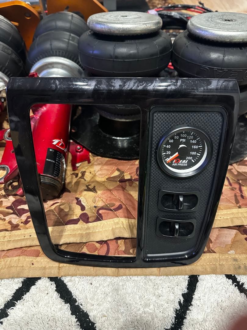 30アルファード　30ヴェルファイア エアサス