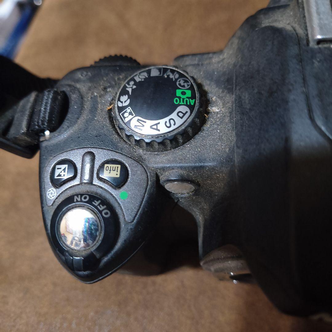 Nikon D60 デジタル一眼レフカメラ