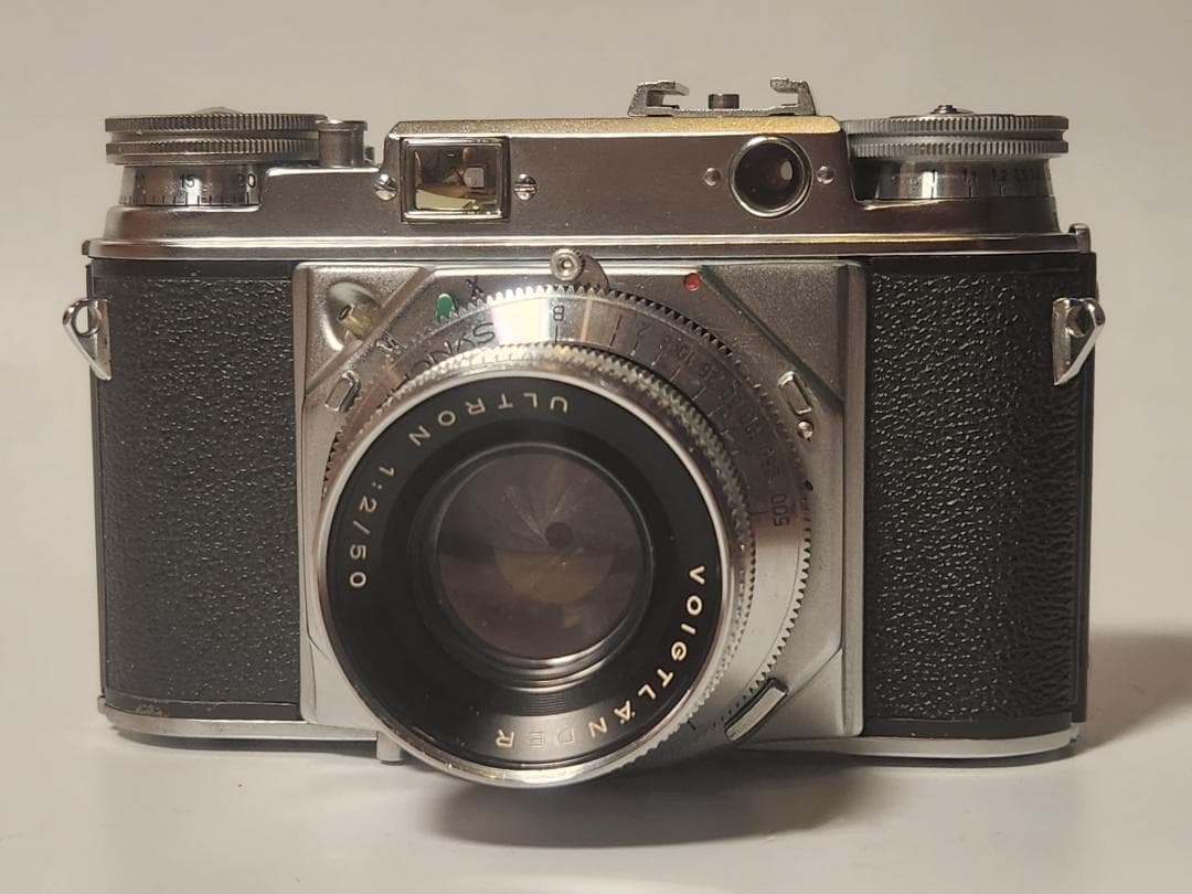 Voigtlander PROMINENT Ultron 50mm F2 カメラ