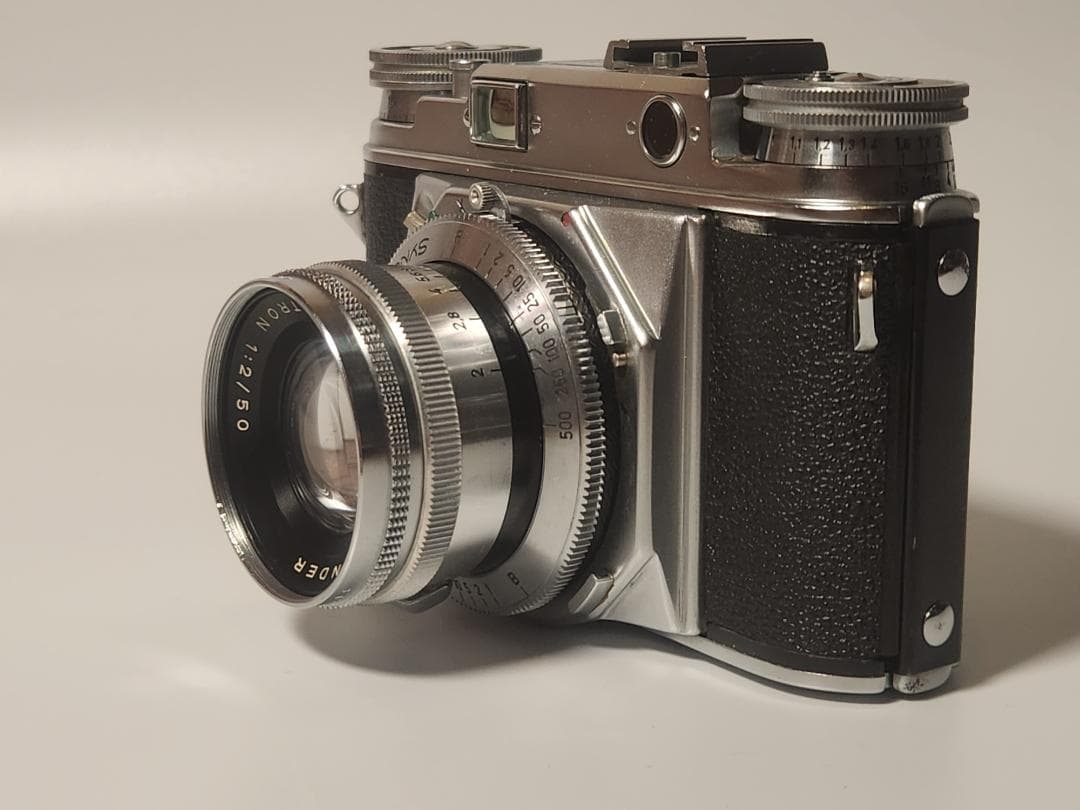 Voigtlander PROMINENT Ultron 50mm F2 カメラ
