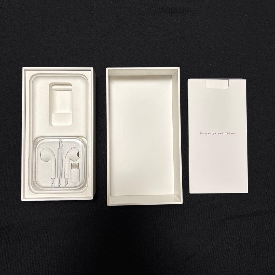 美品 Apple iPhone SE2 白 128GB SIMフリー 箱付