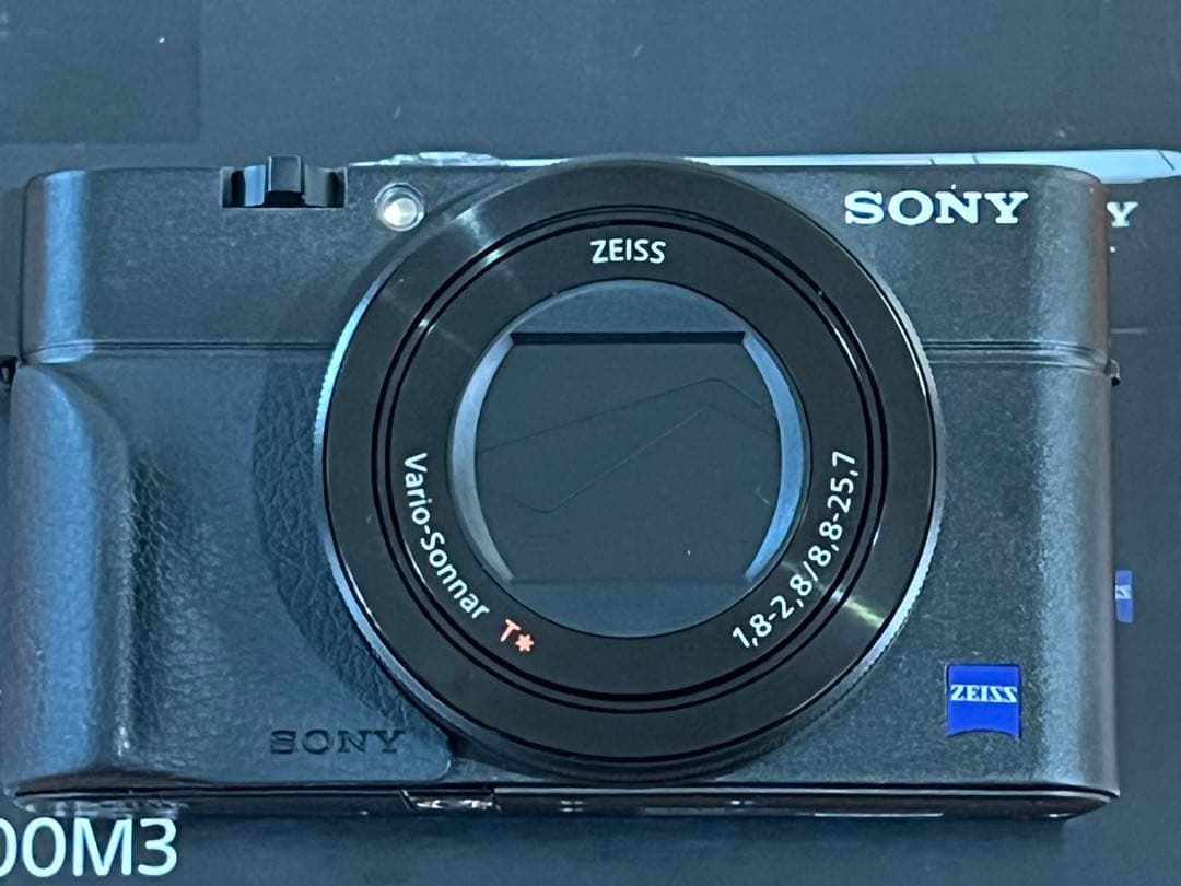新品同様★SONY DSC-RX100M3 おまけ付き