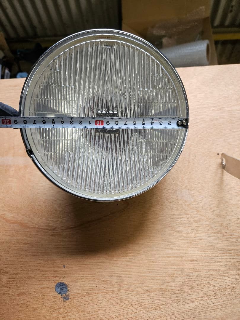 シビエヘッドライト ストーンガード付き