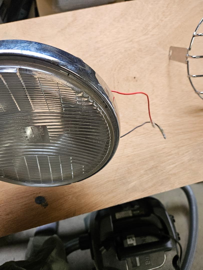 シビエヘッドライト ストーンガード付き