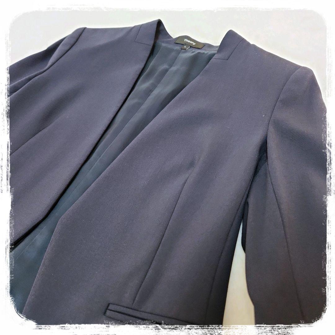 未使用級　極美品　ノーカラー　パンツスーツ　セットアップ　ネイビー