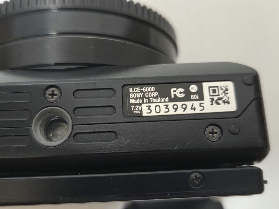 美咲　SONY α ミラーレス一眼カメラ　α-6000