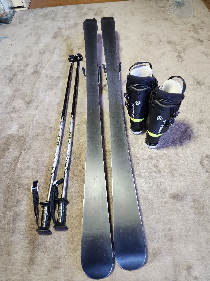 salomonカービング165☆ブーツ25～25.5☆ストック120　セット