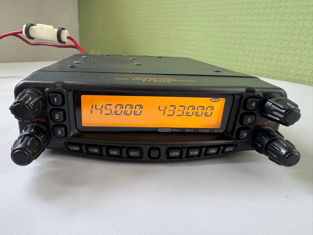 スタンダードFT-8800デュアルバンド トランシーバー　20W